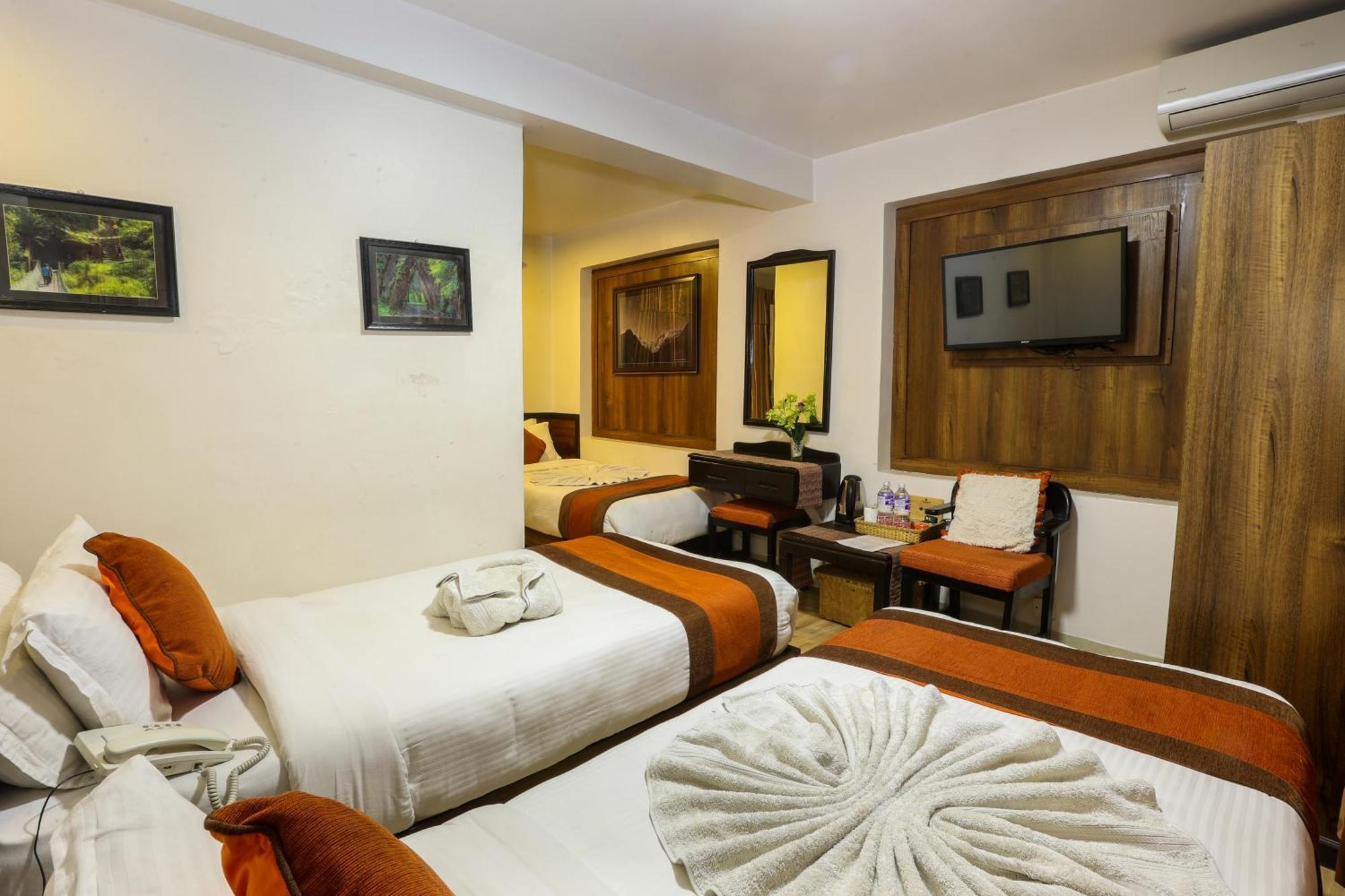 Hotel Himalayan Oasis Kathmandu Exterior photo