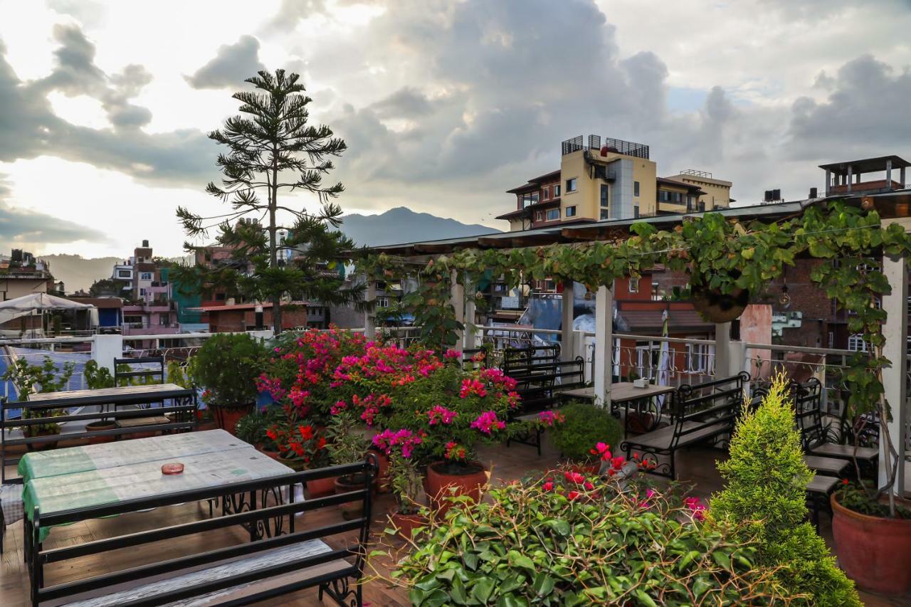 Hotel Himalayan Oasis Kathmandu Exterior photo